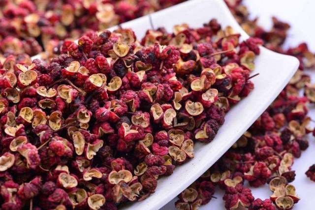 花椒干燥，高溫除濕機排濕提高含金量